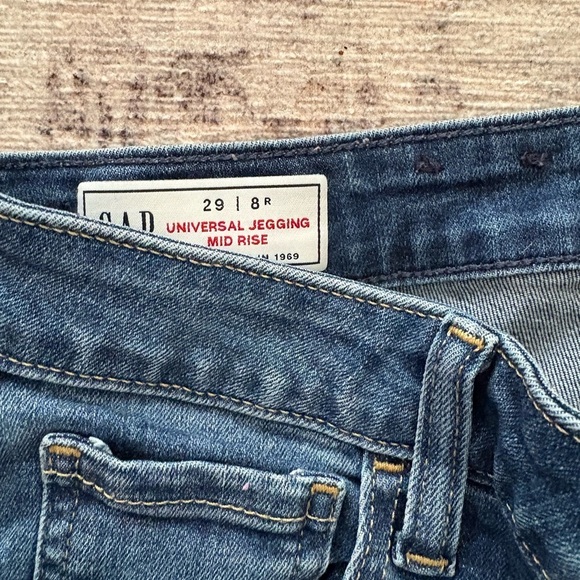 GAP Jeans - Picture 3 of 4